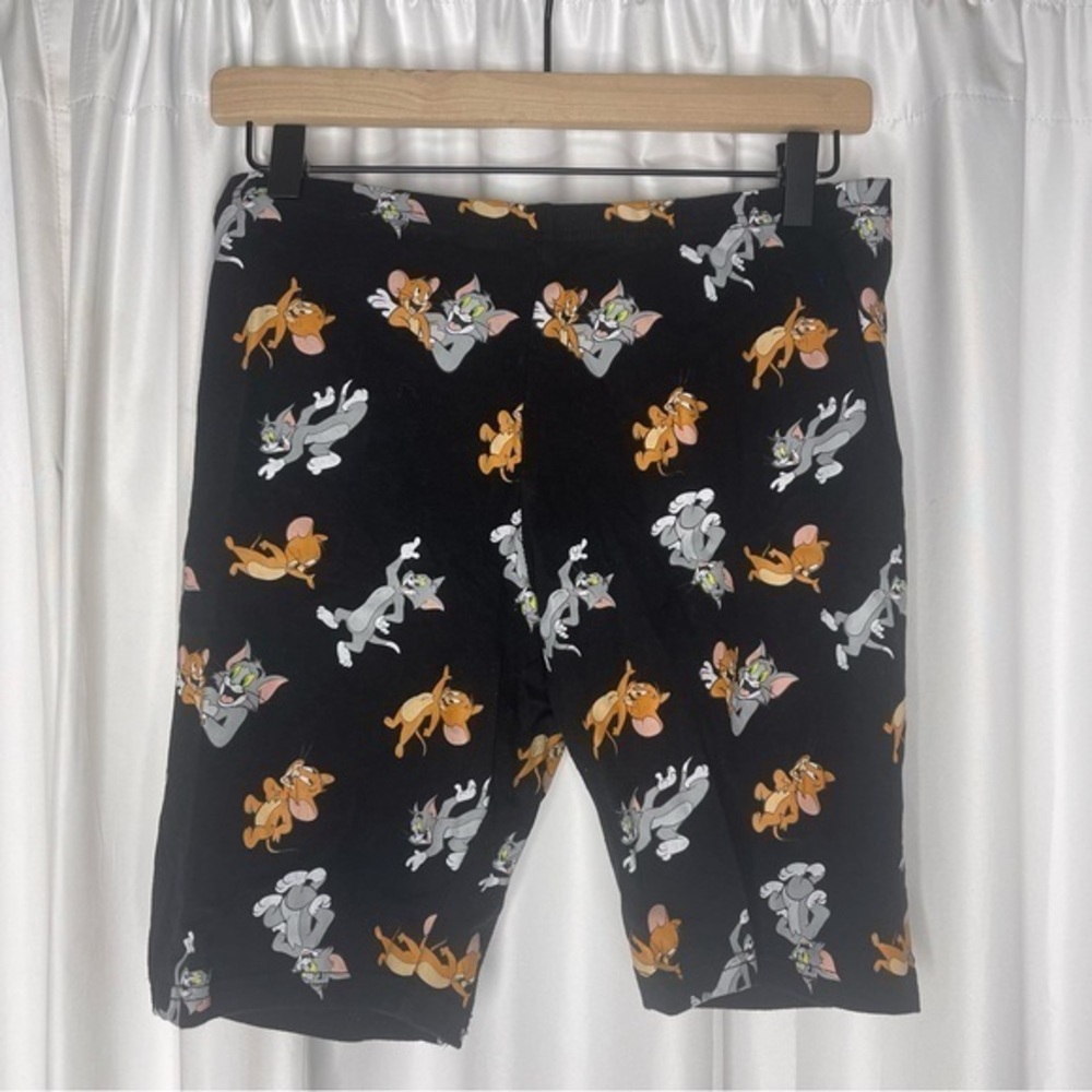 Tom and Jerry biker shorts stretch black size large